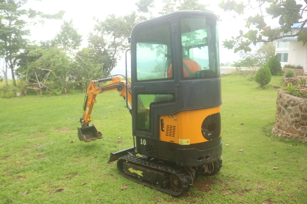 ViLo Mini Excavator