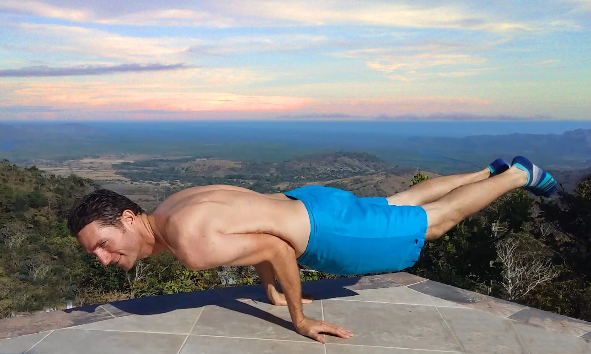 Vida Lotus Guru Michael Ducharme Mayurasana